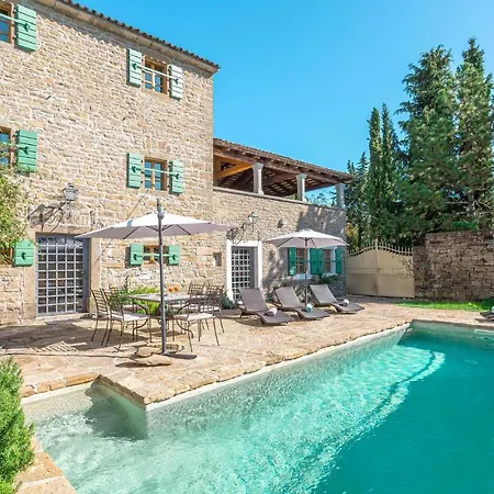 Stunning In With Kitchen בית נופש Grožnjan